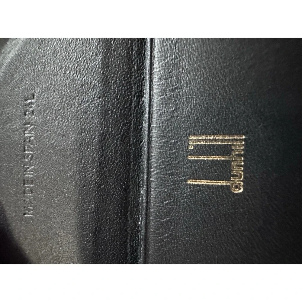 Dunhill 